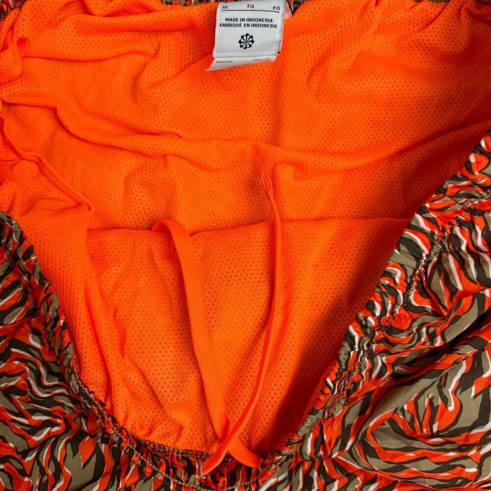 NWT Nike Swim Trunks Beach Pool Orange Size XL